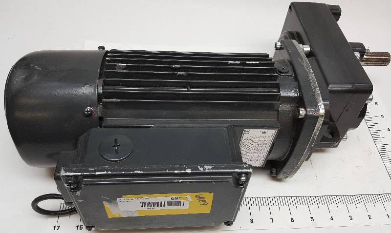 lot 6989 image: New Serious 3 phase 180207 Volt electric motor with gear reduction box and out drive.