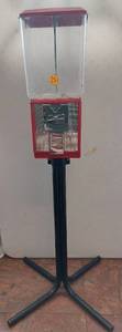 lot 39401 image: VINTAGE Northwestern Bulk Gumball Vending Machine with Plastic Globe. 25� 1 hole