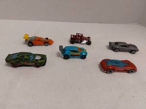 lot 39433 image: Mix of 6 Nice Modified Vehicles