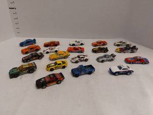 lot 39436 image: 20 Vehicles Representing All Sorts of Racing