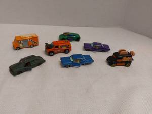lot 39439 image: 7 Vehicles with Moving Parts