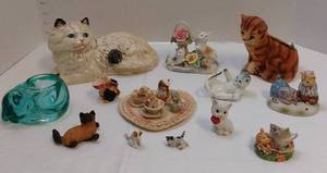 lot 39452 image: Loveable Cats