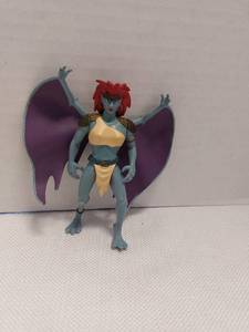 lot 39526 image: Disney Gargoyles BVTV Demona Action Figure 1995 Vintage W Wings