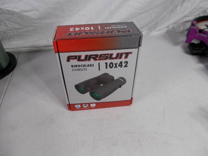 lot 4656 image: Pursuit Binoculars 10X42