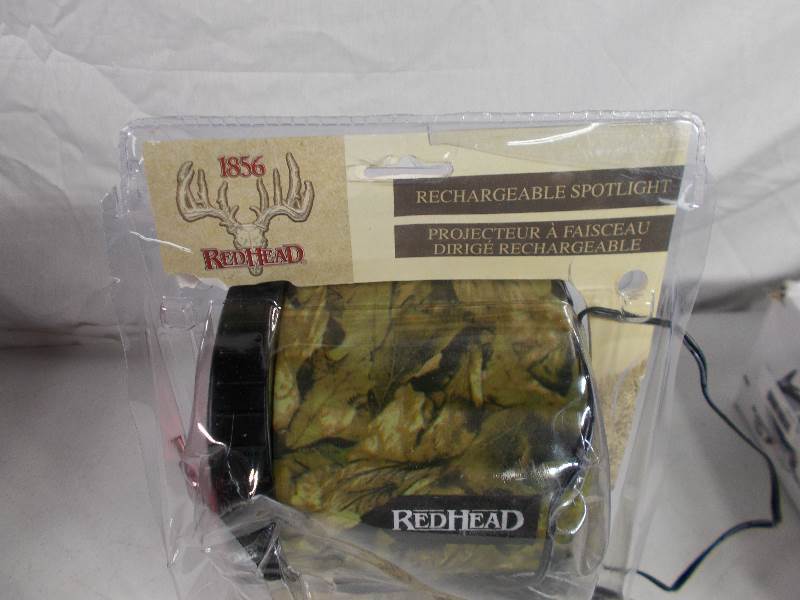 lot 4677 image: Red Head Spot Light