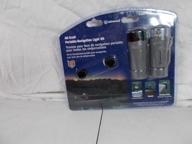lot 4661 image: All Craft Portable Navigation Light