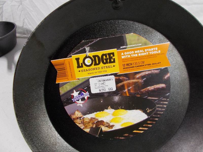 lot 4689 image: Lodge 12 Skillet