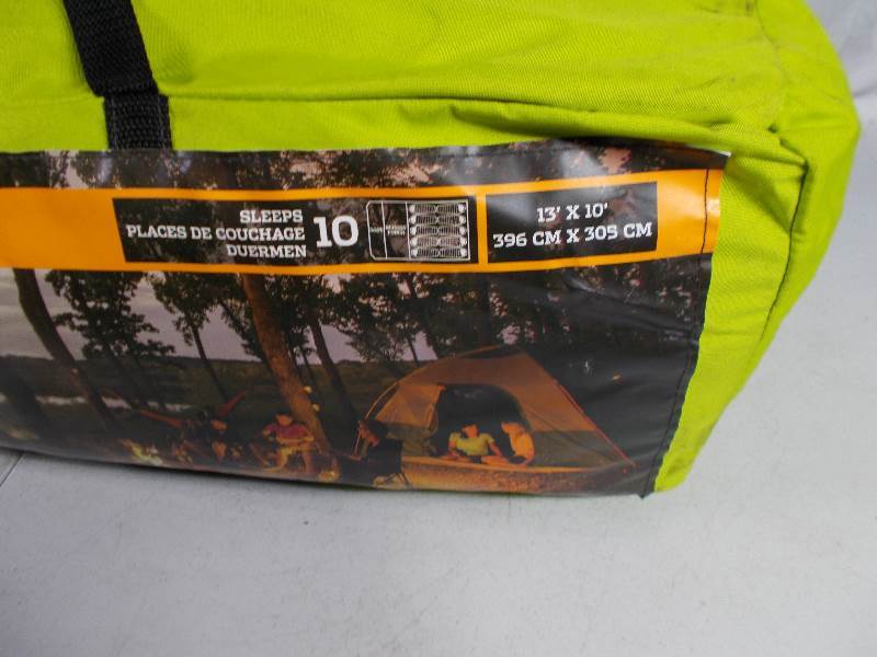 lot 4697 image: Eclipse Dome Tent Bass Pro