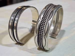 lot 30360 image: 2 Sterling Bracelets  (1) Vintage Heavy Tahe Navajo Sterling Silver Cuff Bracelet