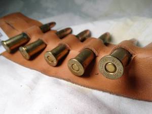 lot 30359 image: 5 - Winchester 30-30 Bullets  Ammo in Leather