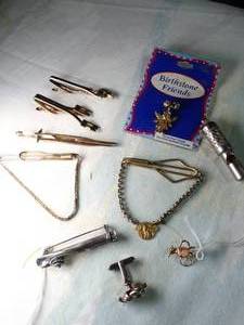 lot 30383 image: Mixed Lot Jewelry  Swank  Etc