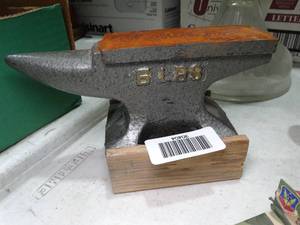 lot 30404 image: 6 Lbs Bench-Top Jewelers Anvil