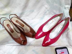 lot 30421 image: Womens Liz Claborne & Red Cross Shoes (8.5)