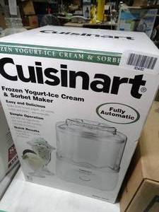 lot 30430 image: 1.5 Quart Cuisinart Frozen yogurt ice cream maker