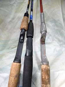 lot 30433 image: Lot of 3 Fishing Poles
