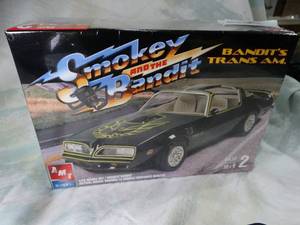 lot 30445 image: AMI ErtL Smokey and the Bandit  Trans-Am Model  New