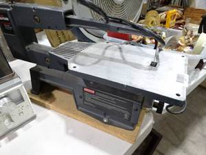 lot 30453 image: Craftsman 16 Scroll Saw  Great Working Condition