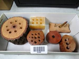 lot 30485 image: Lot of wood and Stone Pen or Bullet Holders