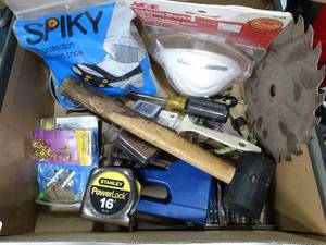 lot 30534 image: Hand Tools and Hardware Lot