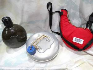 lot 30506 image: Lot of 3 Canteens