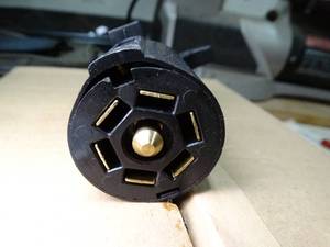 lot 30493 image: 1 Box Full  6 Point Wiring Harness Adaptor