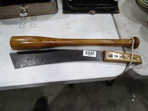 lot 30579 image: Wood Club and Machete