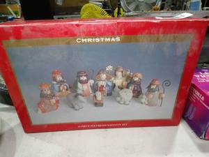 lot 30583 image: Nativity Set in Box