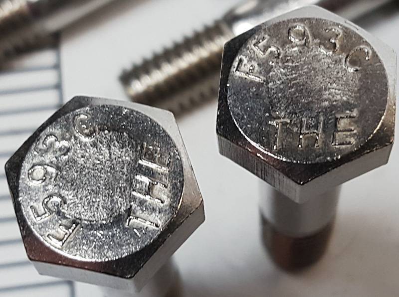 Package of 10 new Stainless Steel hex head 3/8" 16 coarse thread ASTM