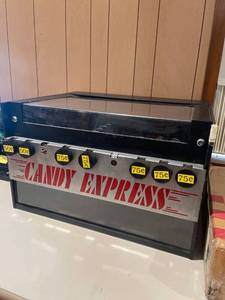 lot 32067 image: Candy Express Vending Machine with Coin Sots
