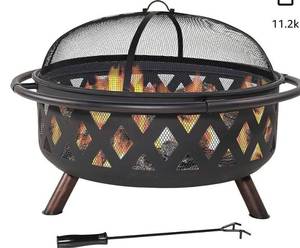 lot 32103 image: Sunnydaze Black Crossweave Large Outdoor Fire Pit - 36-Inch Heavy-Duty Wood-Burning Fire Pit with Spark Screen for Patio & Backyard Bonfires - Includes Poker & Round Fire Pit Cover (Retail $199.99)