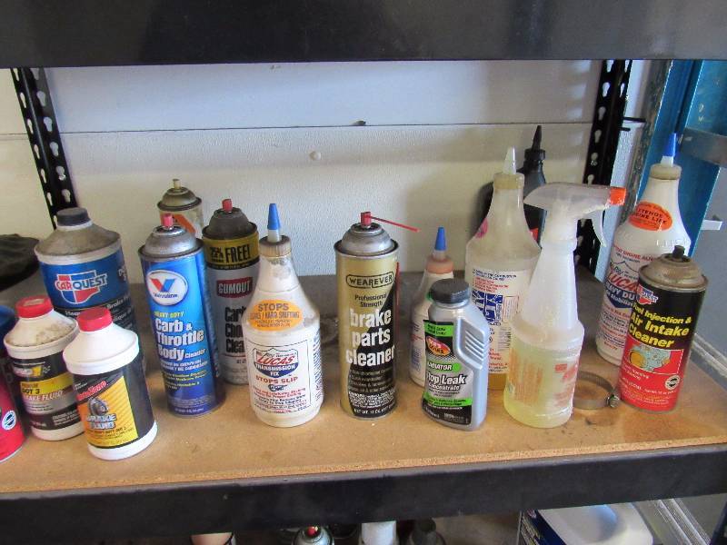 lot 1944 image: Large Lot Of Open Chemicals