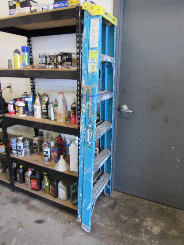 lot 1945 image: Werner 6 Folding Ladder