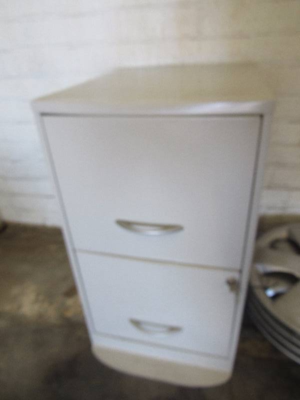 lot 1955 image: Small Locking 2 Drawer Under Counter File Cabinet