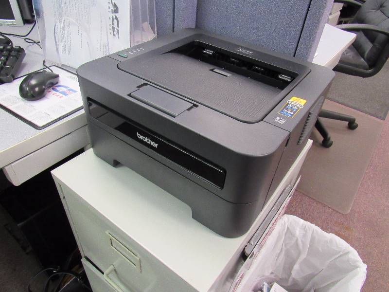 lot 1976 image: Brother Wireless Monochrome Printer