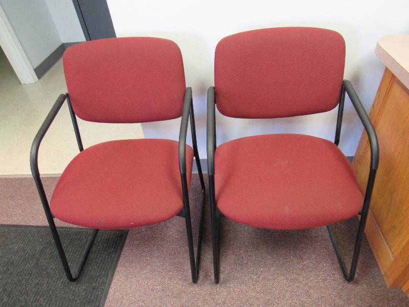 lot 1977 image: Pair Of Metal Frame Waiting Area Chairs