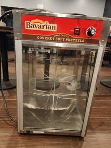 lot 22553 image: Commercial Warmer