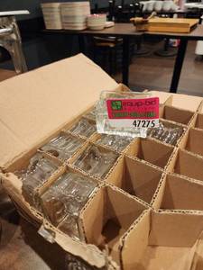 lot 47275 image: Libbey Gibraltar Packet Holders