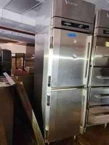 lot 22566 image: Victory UltraSpec Split Unit Refrigerator Model RS1D-S1&nbsp