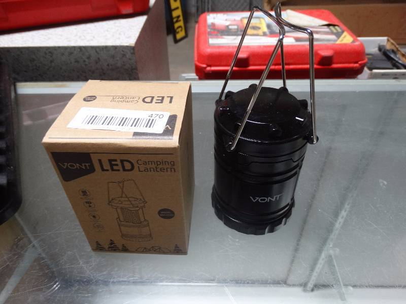 lot 470 image: New 100 lumen small LED lantern
