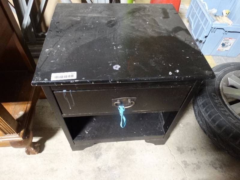 lot 481 image: Black night stand wdrawer