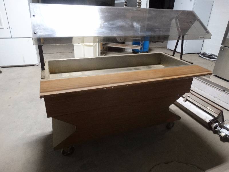 lot 502 image: Ice salad bar with sneeze guard on wheels.