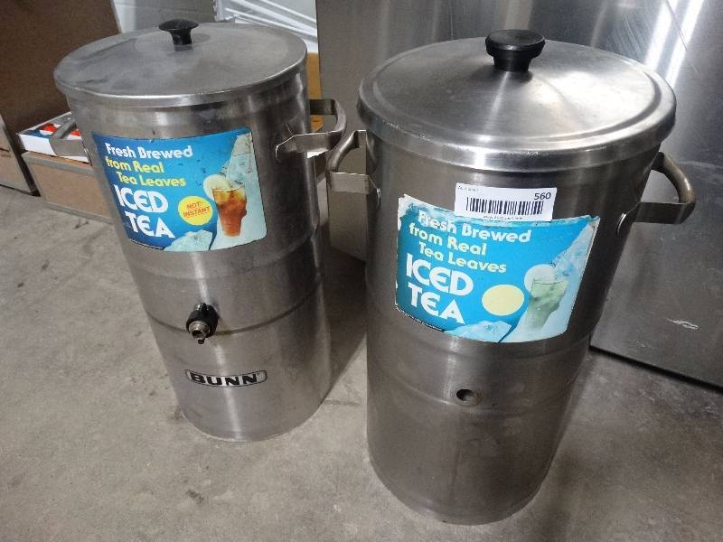 lot 560 image: 2 Stainless Tea dispensers