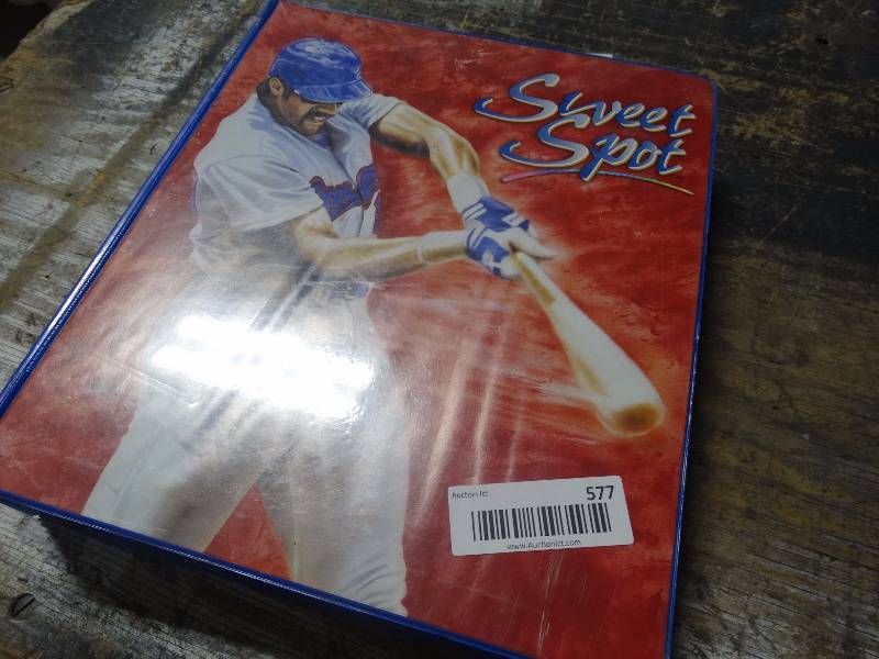 lot 577 image: lot of baseball cards w binder