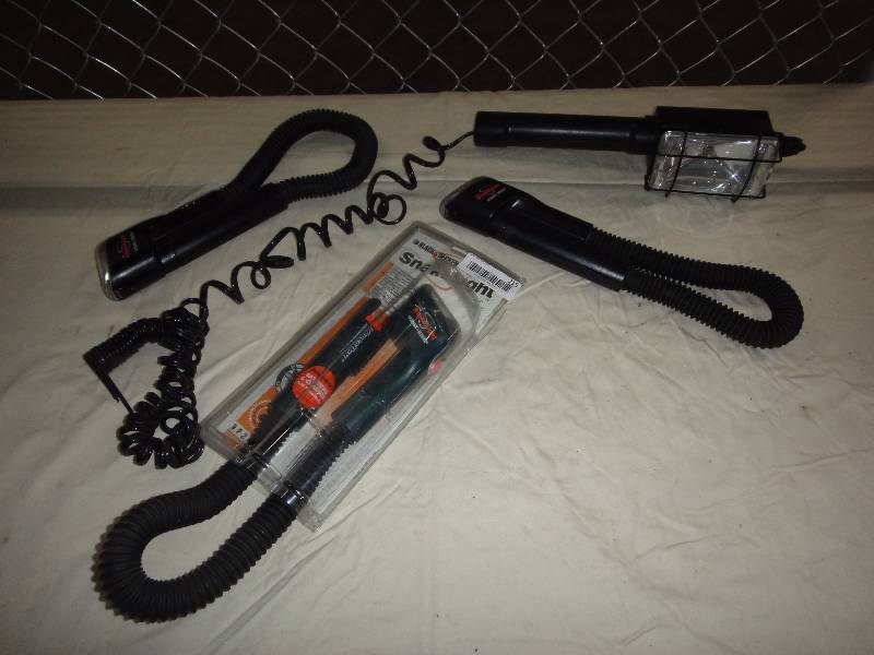 lot 215 image: Lot of Flashlights