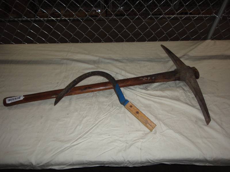 lot 229 image: Pick Axe and more