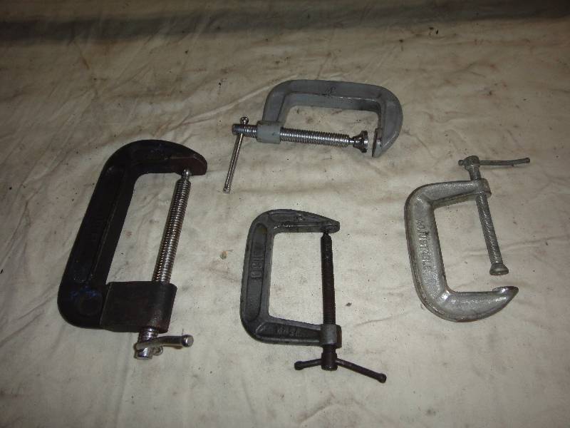 lot 914 image: Lot of C Clamps