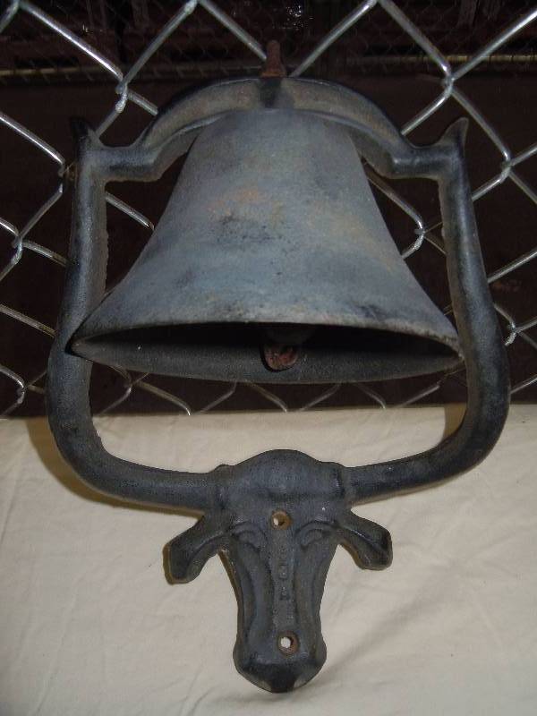 lot 808 image: Cow Dinner Bell Made in USA