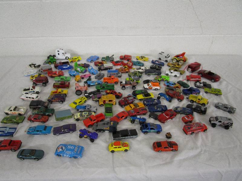 lot 845 image: Large Lot of Toy Cars