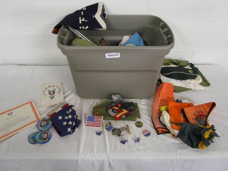 lot 855 image: Lot of Boy Scout Items