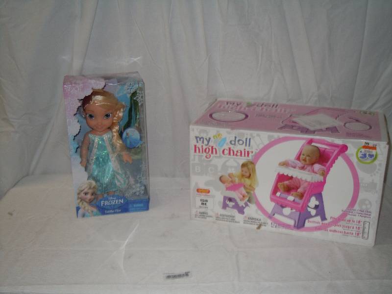 lot 423 image: Lot of Kids Items